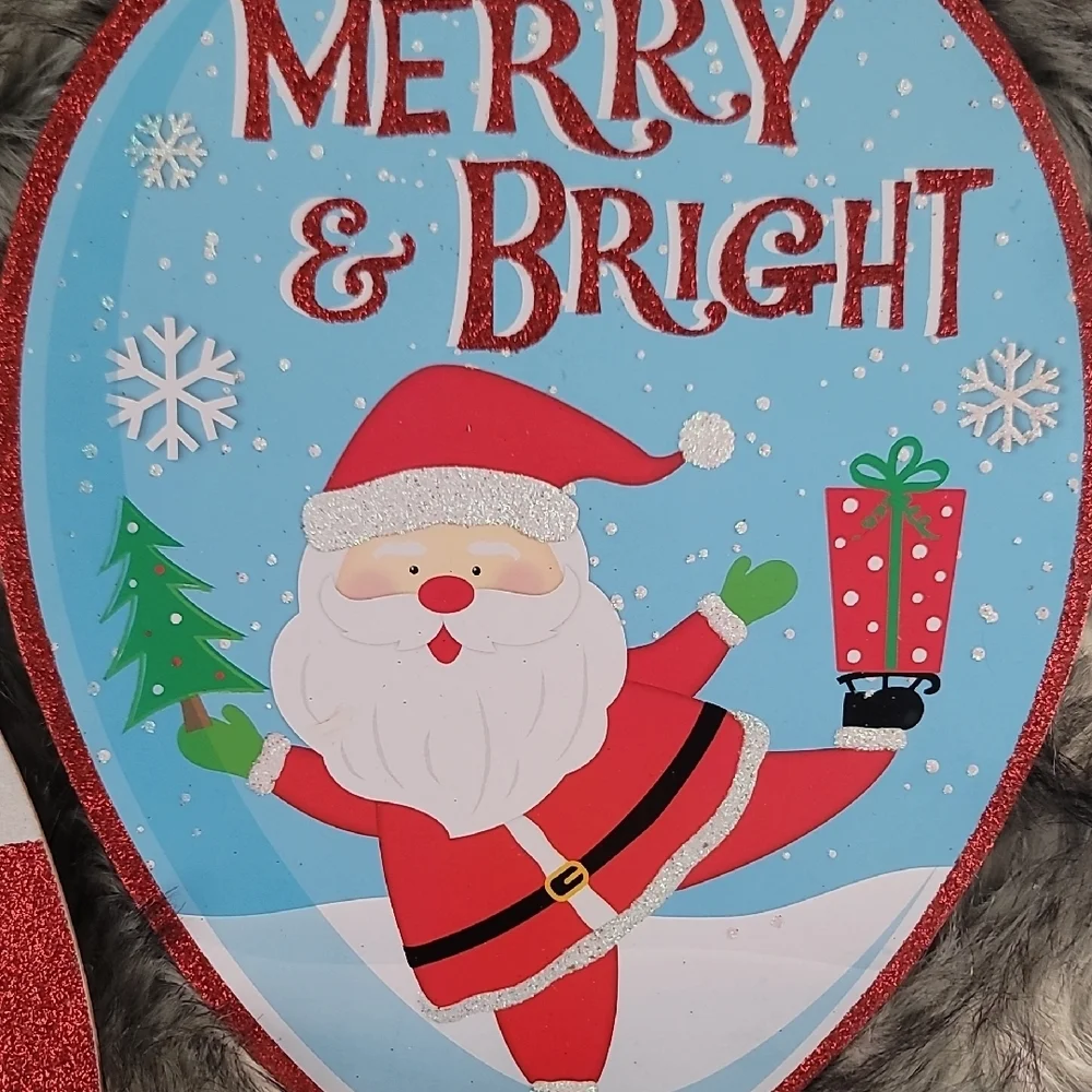 ✨3 for $15✨ Bundle sale –Festive Holiday Decor Set - Red, Green, White - Picture 5 of 11